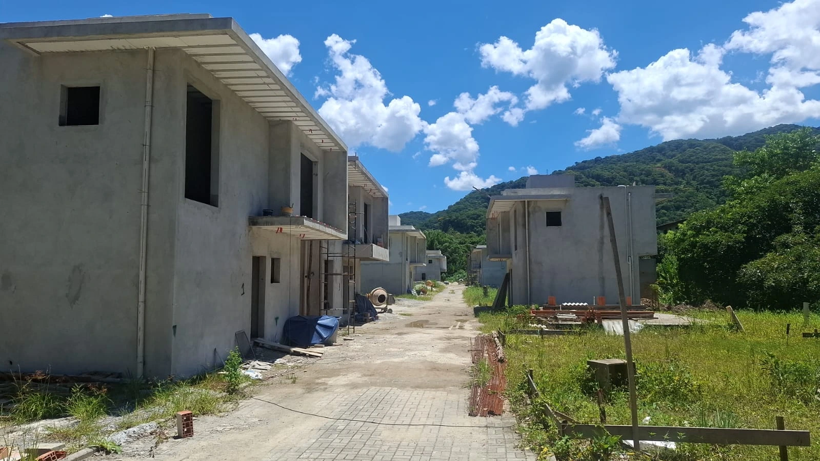 Aloha 1 — Praia de Juquei — Quaresma Henriques Incorporadora